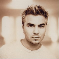 Chris Daniels