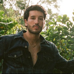 Sebastián Yatra & HUMBE
