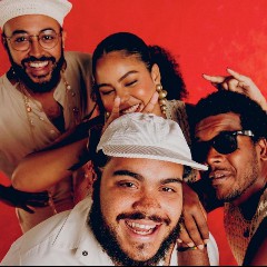 Gilsons/Rachel Reis/Mulu