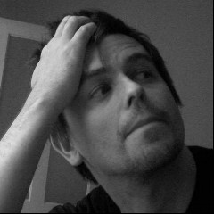 Simon Scott