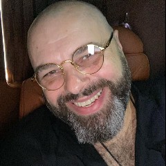 Фадеев, Максим