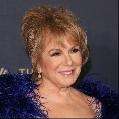 Vikki Carr