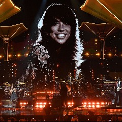 Alanis Morissette & Carly Simon