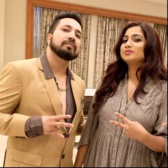 Mika Singh & Shreya Ghoshal
