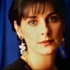 Enya
