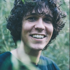 Tobias Jesso Jr.