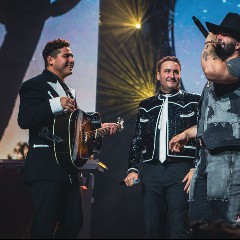 Reik & Carín León