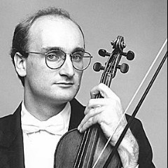 Andrew Manze