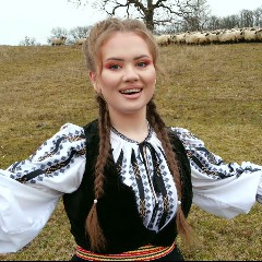 Larisa Sandescu