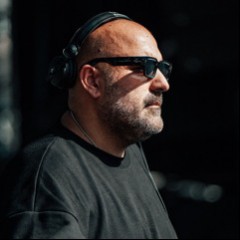 Matt Oliver & Teclas