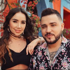 Paola Jara & Jessi Uribe