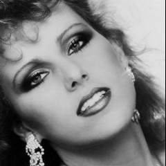 Shelly West
