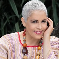 Eugenia León