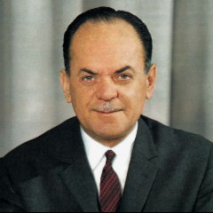 ΓΙΩΡΓΟΣ ΠΑΠΑΔΟΠΟΥΛΟΣ