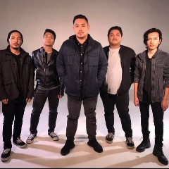 December Avenue