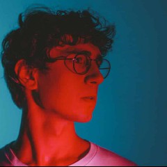 Kazy Lambist & Glasses