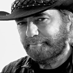 Daniel Lanois