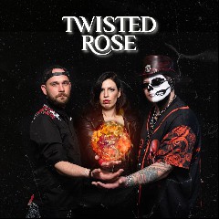 Twisted Rose