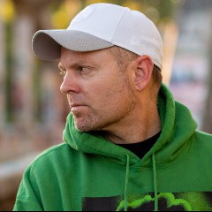 DJ Shadow