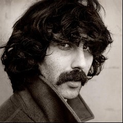 Andrea Laszlo De Simone