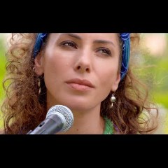 Özlem Çelik