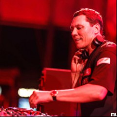 Onlynumbers, Lucie Hart, Tiësto