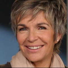 VERONIQUE JEANNOT