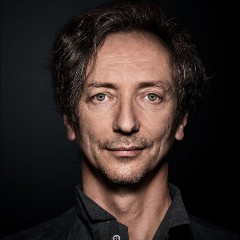 Volker Bertelmann & Ben Winkler