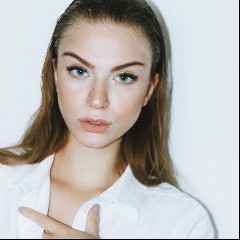 Frankie Bates