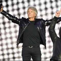 Pitbull × Bon Jovi