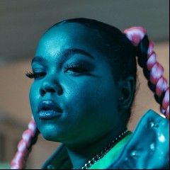 ZOE WESS
