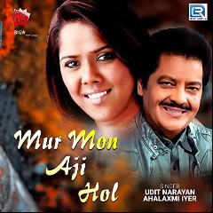 Udit Narayan and Mahalaxmi