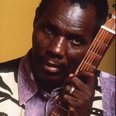 Oliver Mtukudzi