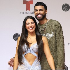 Zhamira Zambrano & Jay Wheeler