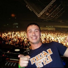 DJ D