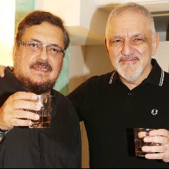 ΛΑΥΡΕΝΤΗΣ ΜΑΧΑΙΡΙΤΣΑΣ & ΝΙΚΟΣ ΠΟΡΤΟΚΑΛΟΓΛΟΥ