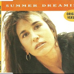 SUMMER DREAMIN'