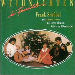 Frank Schöbel & Aurora Lacasa mit ihren Kindern Odette & Dom