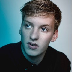 George Ezra