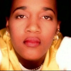 Dionne Farris