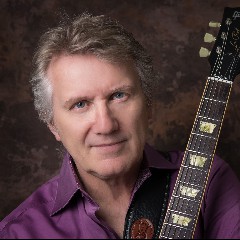 Rik Emmett