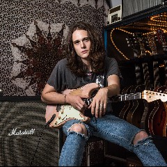 Tyler Bryant