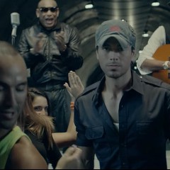 Bailando