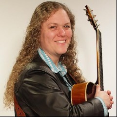 Kristen R Bromley