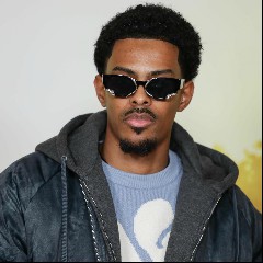 Siaka feat. Dr. Yaro