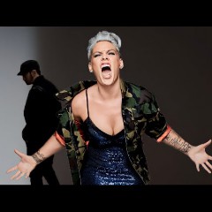 P!nk ftg. Eminem
