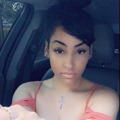 Moni B.