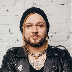 Axel One