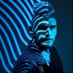 Colton Dixon