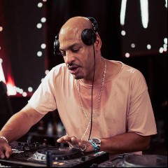 Dennis Ferrer, Jack Back, David Guetta